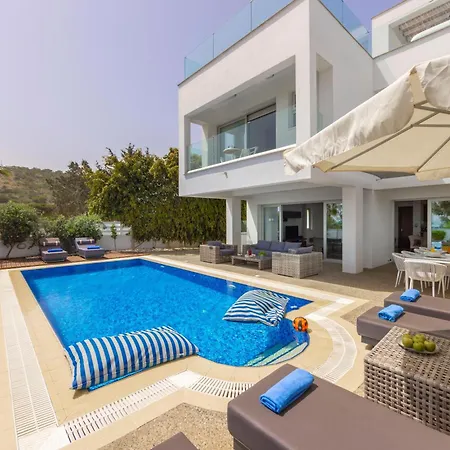 Fig Tree Bay Residences 4