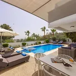 Fig Tree Bay Residences 4