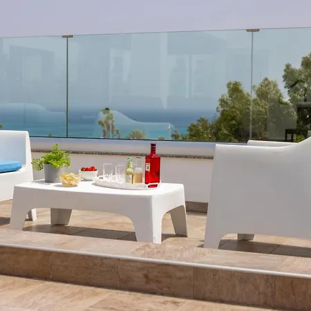 Βίλα Fig Tree Bay Residences 4