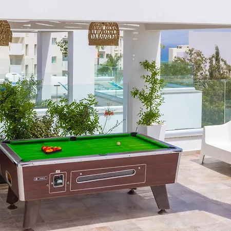 Βίλα Fig Tree Bay Residences 4