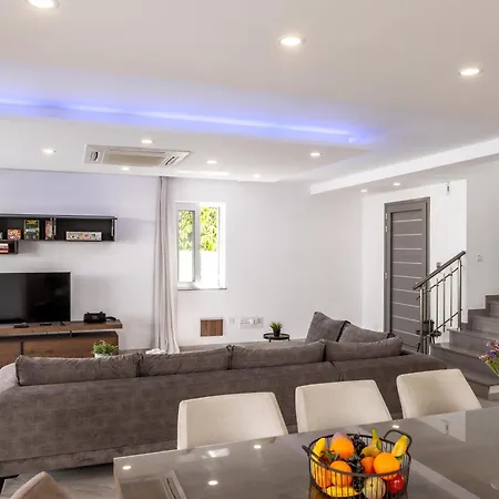 Fig Tree Bay Residences 4 Πρωταράς