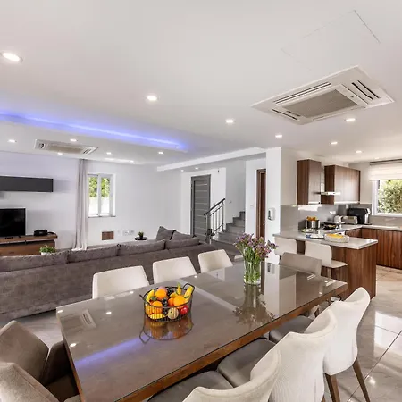 Fig Tree Bay Residences 4 Πρωταράς