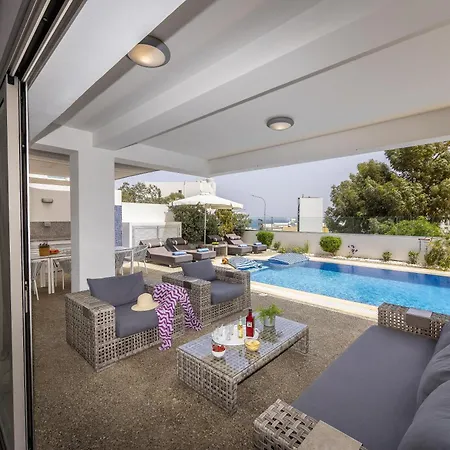 Βίλα Fig Tree Bay Residences 4 *