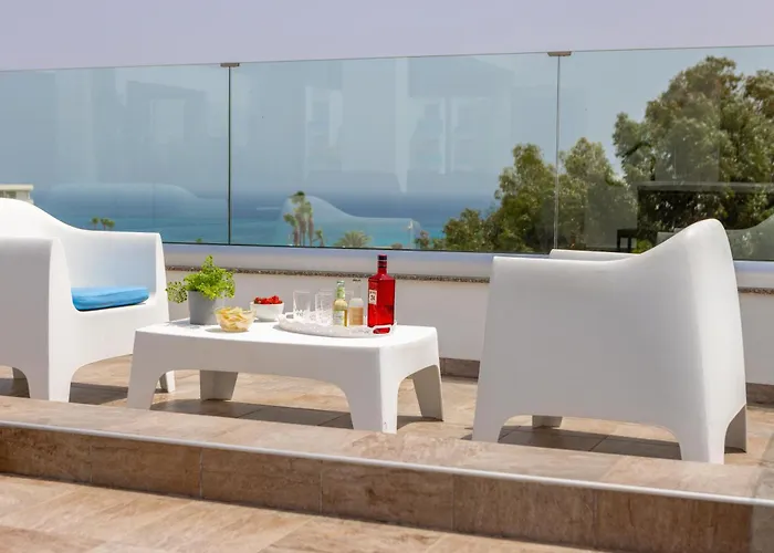Βίλα Fig Tree Bay Residences 4