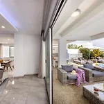 Villa Fig Tree Bay Residences 4