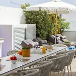 Villa Fig Tree Bay Residences 4 *