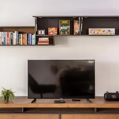 Villa Fig Tree Bay Residences 4