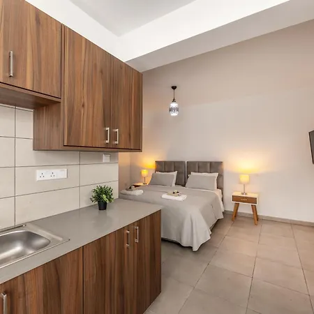 Willa Fig Tree Bay Residences 4 *