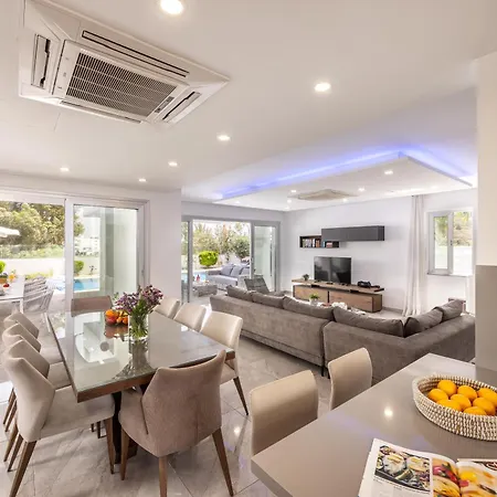 Fig Tree Bay Residences 4