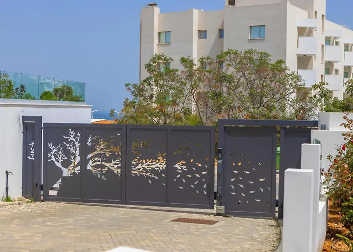 Fig Tree Bay Residences 4